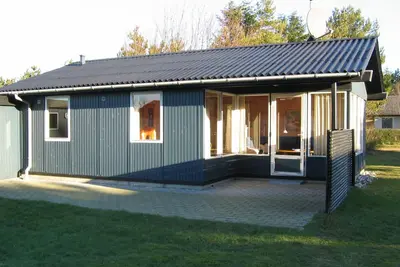 Image de Charmant petit chalet, près du port d'Ejerslev.