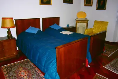 Image de Cette élégante chambre double (usage unique aussi) en colocation à Florence