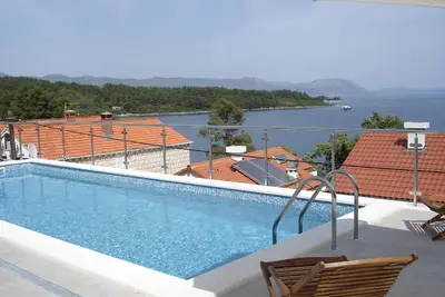Image de Appartement A3 - Appartements Danijela, vue mer avec piscine privée