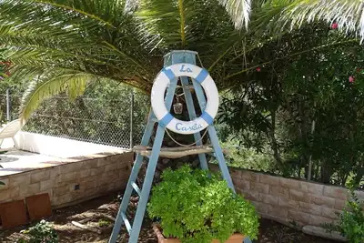 Image de Maison individuelle avec piscine privée à côté de la plage