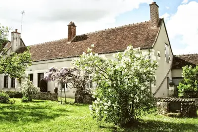 Image de Meublé dans une jolie maison de campagne en bord de Loire entre Tours et Amboise