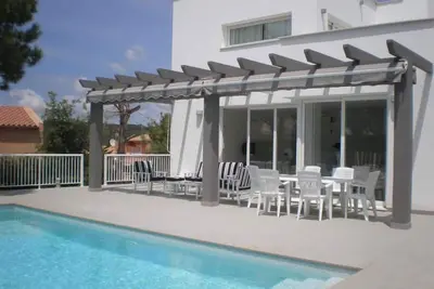 Image de Villa Gregal, villa confortable à Son Bou