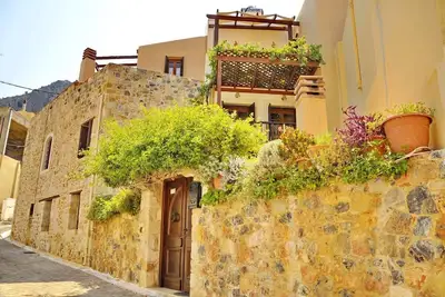 Image de Belle villa située dans la partie traditionnelle du village de Piskopiano \/ hersonissos