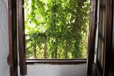 Image de XVIIIc. Cottage dans village sur la colline \/ Casa da Aldeia XVIIIe siècle, serra.