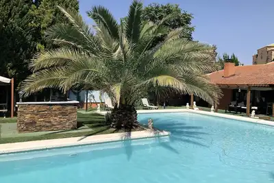 Image de Belle maison rurale avec Spa et piscine à 95 km de Madrid
