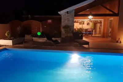 Image de Maison moderne tout confort et Piscine chauffé