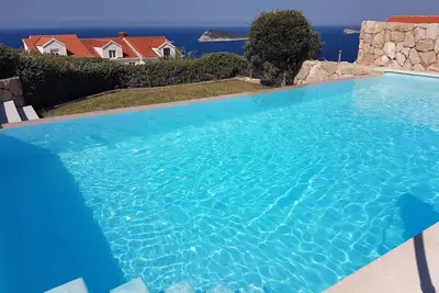 Image de Villa Dubrovnik avec piscine et vue mer