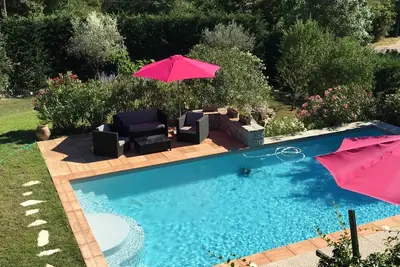 Image de Maison au cœur des gorges de l'Ardeche, 8 personnes, climatisée, piscine chauffé