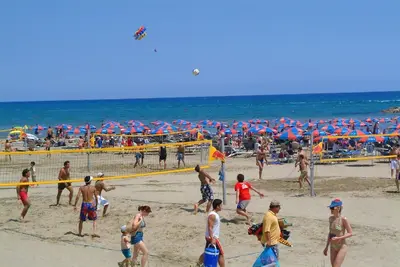 Apt 3, près de la plage, 1 chambre, véranda privée, voyage facile Agia Napa Protaras