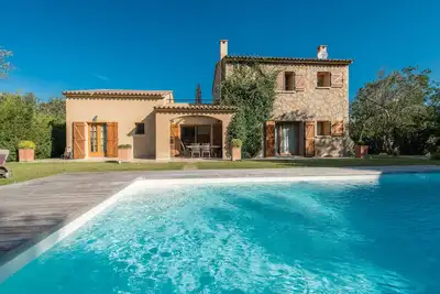 Image de Villa piscine privative domaine agricole de 15 hectares 5 min plage Porticcio
