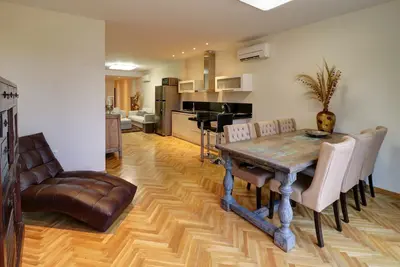 Image de Luxueux appartement de 3 chambres sur la plage