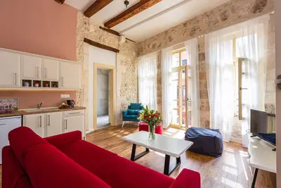 Image de Rose Luxury Suite with Old Town View, in the heart of Rethymno