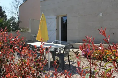 Image de Studio 5 pers. à St-Cyprien entre village et plages sur site coteradieuse Wifi