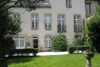 Image de Port de Vannes, \"Côté Venelle\" jardin sur remparts