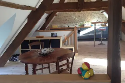 Image de Studio magnifiquement équipé au sein d'une propriété ancienne