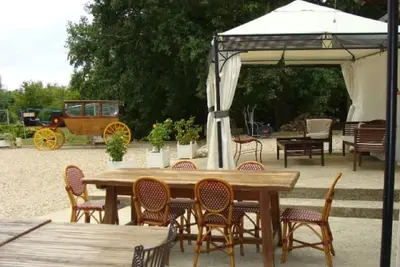 Image de Gîte anniversaires et fêtes à 1 heures de Paris 31 couchages+salle 70 personnes