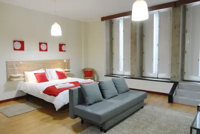 Image de Wine apartments 3 - Grand studio avec climatisation dans le quartier de Ribeira