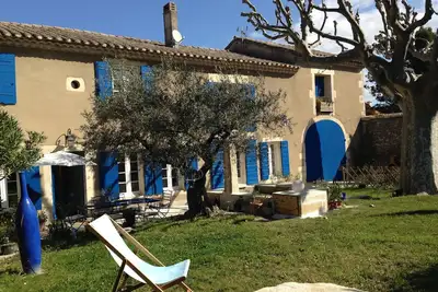 Image de Très joli mas Provençal avec beaucoup de charme à St Remy de Provence