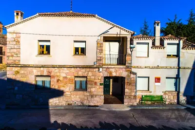 Image de L'auberge de palaina peut accueillir 30 personnes et un grand patio