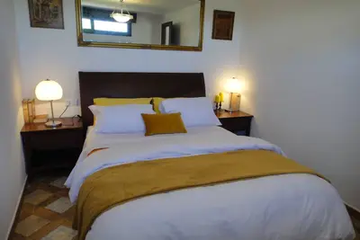 Image de Casa Serenity, un élégant appartement confortable d'une chambre.