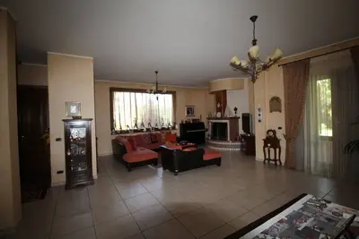 Image de Villa confortable à mi-chemin entre Naples et Rome
