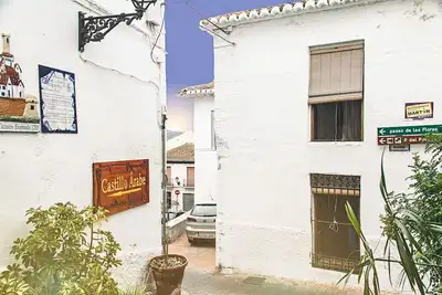 Image de Rénové Rustique Belle Maison de Ville