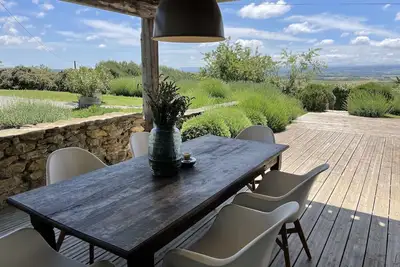 Image de Maison de vacances élégante pour 6 w. piscine partagée et vue magnifique près de Carcassonne