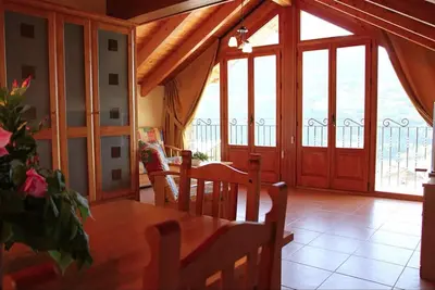 Image de Haystack Alto, Maison Chuanon