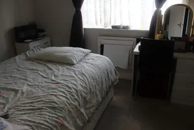 Image de Chambre confortable et spacieuse située dans un quartier très sûr dans le sud-est de Londres
