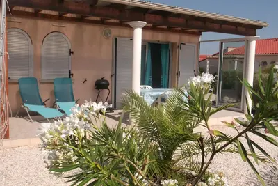 Image de Maison avec jardin clôturé