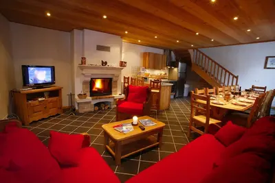 Image de Appartement de grand standing, skis aux pied pour 15 personnes. Valloire Centre