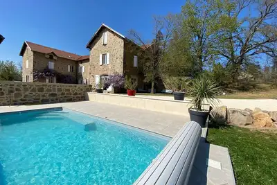 Image de Ardèche Verte -Grande Ferme restaurée de caractère avec piscine sécurisée.