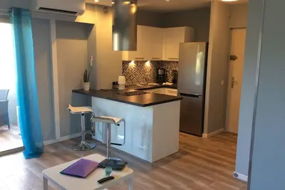 Image de Studio Contemporain 2/3 pers 27m2 entièrement rénové