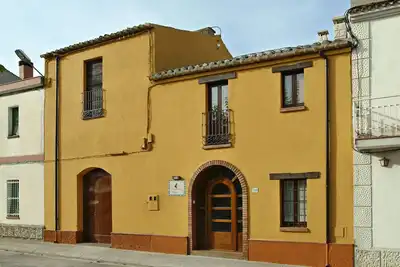 Image de Maison rurale confortable Ca La Siona située dans une petite ville de 200 habitants