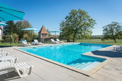Image de Un beau chalet de 2 chambres avec son propre jardin privé plein sud. . .