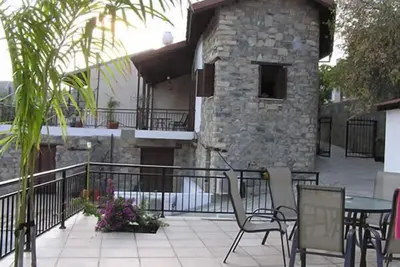 Image de Une belle villa avec piscine dans le pittoresque village de Kalo Chorio