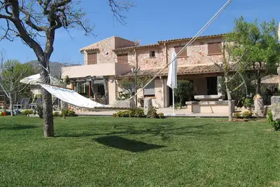 Image de Villa avec piscine privée, sauna et jacuzzi