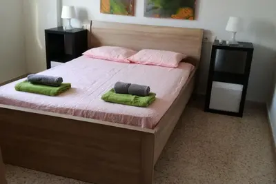 Image de Grand Appartement À Grenade, Mando Plus De Photos