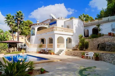 Image de Belle villa dans un quartier calme à Moraira avec piscine privée
