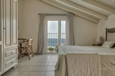 Image de Maisonnette 3 Chambres avec Vue sur Mer et Vue sur la Piscine