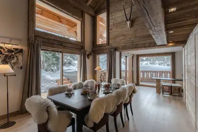 Image de Grand chalet familial Méribel centre 240m2 avec spa et sauna