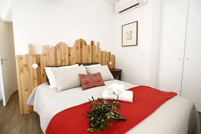 Image de New Lisbon downtown Maisons- 4a