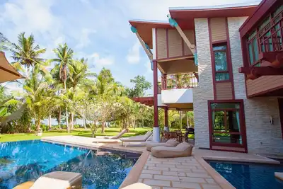 Image de Krabi Beachfront Amatapura Villa 1