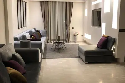 Image de Appart 100 m² standing chaleureux avec piscine résidence privée piscine
