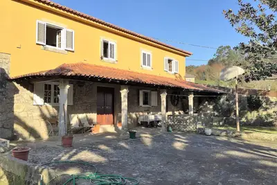 Image de Chambres d'hĂ´tes avec piscine au coeur de Minho