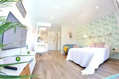 Image de Nouveau Studio De Design Dans Le BÂTIMENT Jupiter Benalmadena