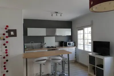 Image de Appartement à proximité des thermes marins de Saint-Malo, entièrement rénové