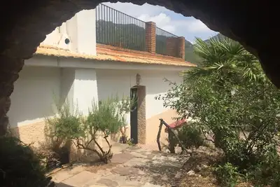 Image de Maison avec jardin et superbes vues