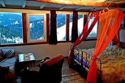 Image de Suite d'art de montagne. La vue depuis les chambres est à couper le souffle. Très belle et tranquille