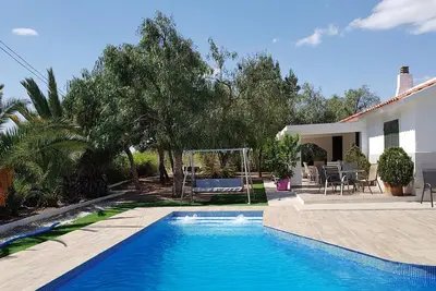 Image de Excellente maison en face du golf filds / piscine privée